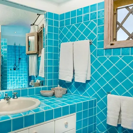 Camelia - Luxury 6 Bedroom With Beautiful Views
