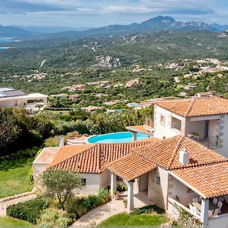 Camelia - Luxury 6 Bedroom With Beautiful Views Вилла *