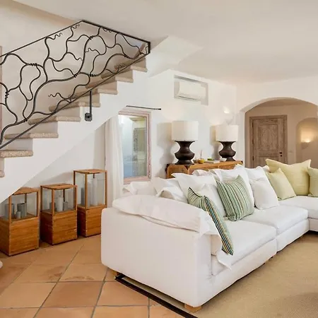 Camelia - Luxury 6 Bedroom With Beautiful Views Вилла *